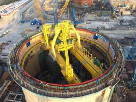 環吊安裝完成，華龍一號示范項目防城港核電3號機組“加冕”進入倒計時