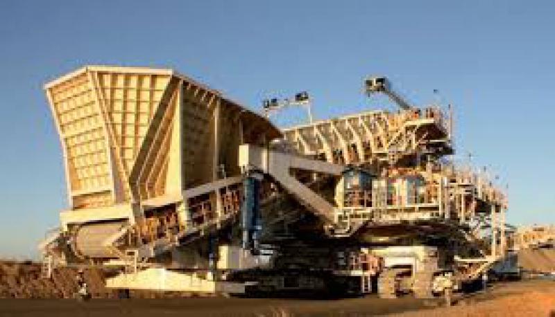 住房和城鄉(xiāng)建設部批準西安設計公司主編的《煤炭工業(yè)露天礦礦山運輸工程設計標準》為國家標準