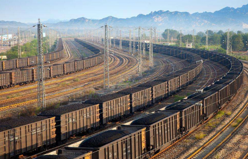 發(fā)改委：1-5月全國鐵路煤炭發(fā)運(yùn)量同比增長9.5%