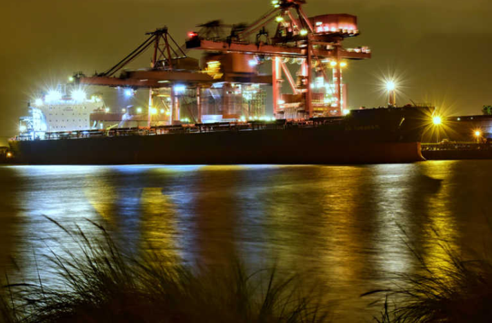 兩個財團收購了EDF在敦刻爾克液化天然氣公司65.01％的股份