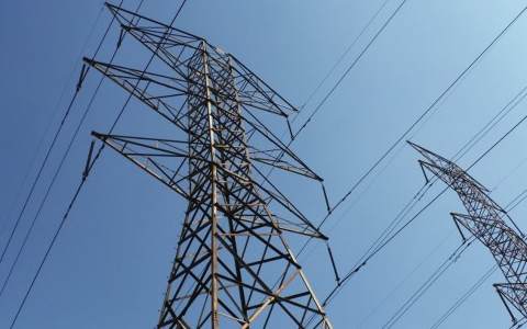 BEH獲得了歐洲復(fù)興開(kāi)發(fā)銀行的資金支持，以幫助實(shí)現(xiàn)能源市場(chǎng)自由化