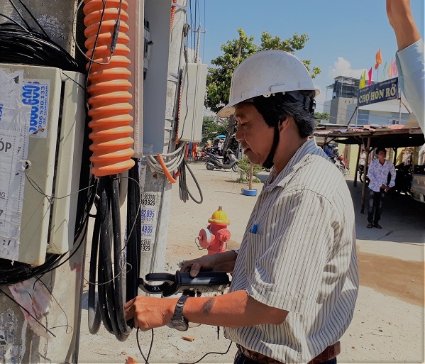 Khanh Hoa為使用太陽能屋頂?shù)募彝グ惭b了免費(fèi)的雙向電表