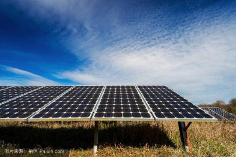 在芬蘭，安裝的光伏發電量增加了100％以上