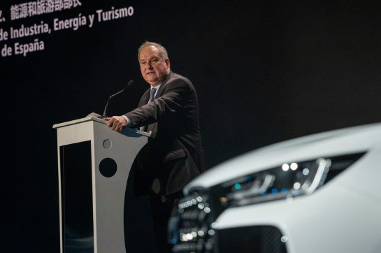 Stellantis與寧德時代在西班牙啟動電動汽車電池工廠建設