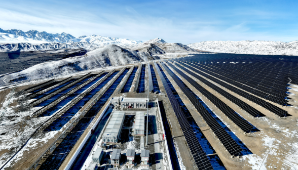 新疆首個高海拔煤礦光伏項目全容量并網