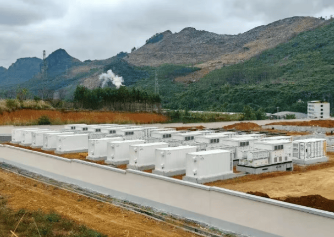 中國富仁能源廣西忻城200MW共享儲(chǔ)能項(xiàng)目設(shè)備安裝進(jìn)入倒計(jì)時(shí)