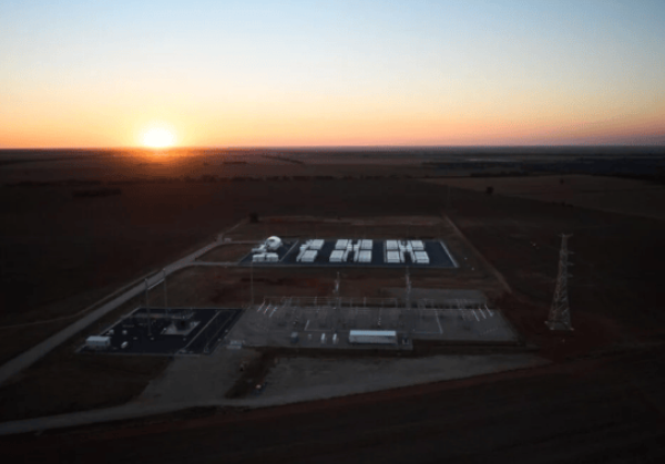 Wood Mackenzie 2026年儲(chǔ)能市場展望：構(gòu)網(wǎng)型技術(shù)、混合儲(chǔ)能與新興電池體系