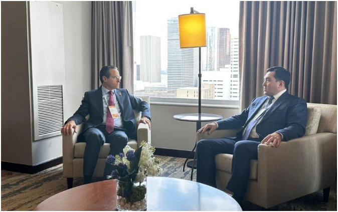 哈能源部長與殼牌CEO會談 聚焦油氣合作與可持續發展